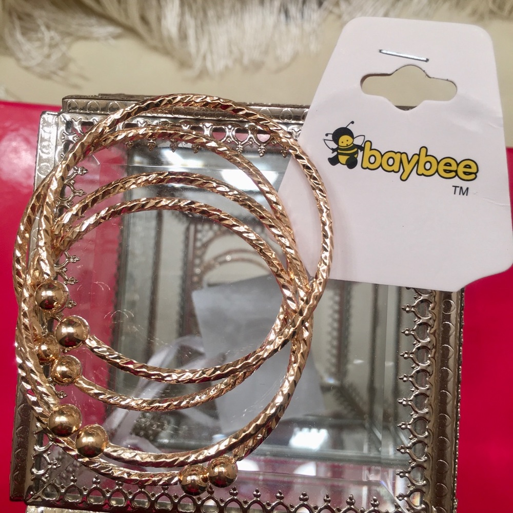 KIDS BAYBEE CHILDREN BRACELET GOLD- NEW-